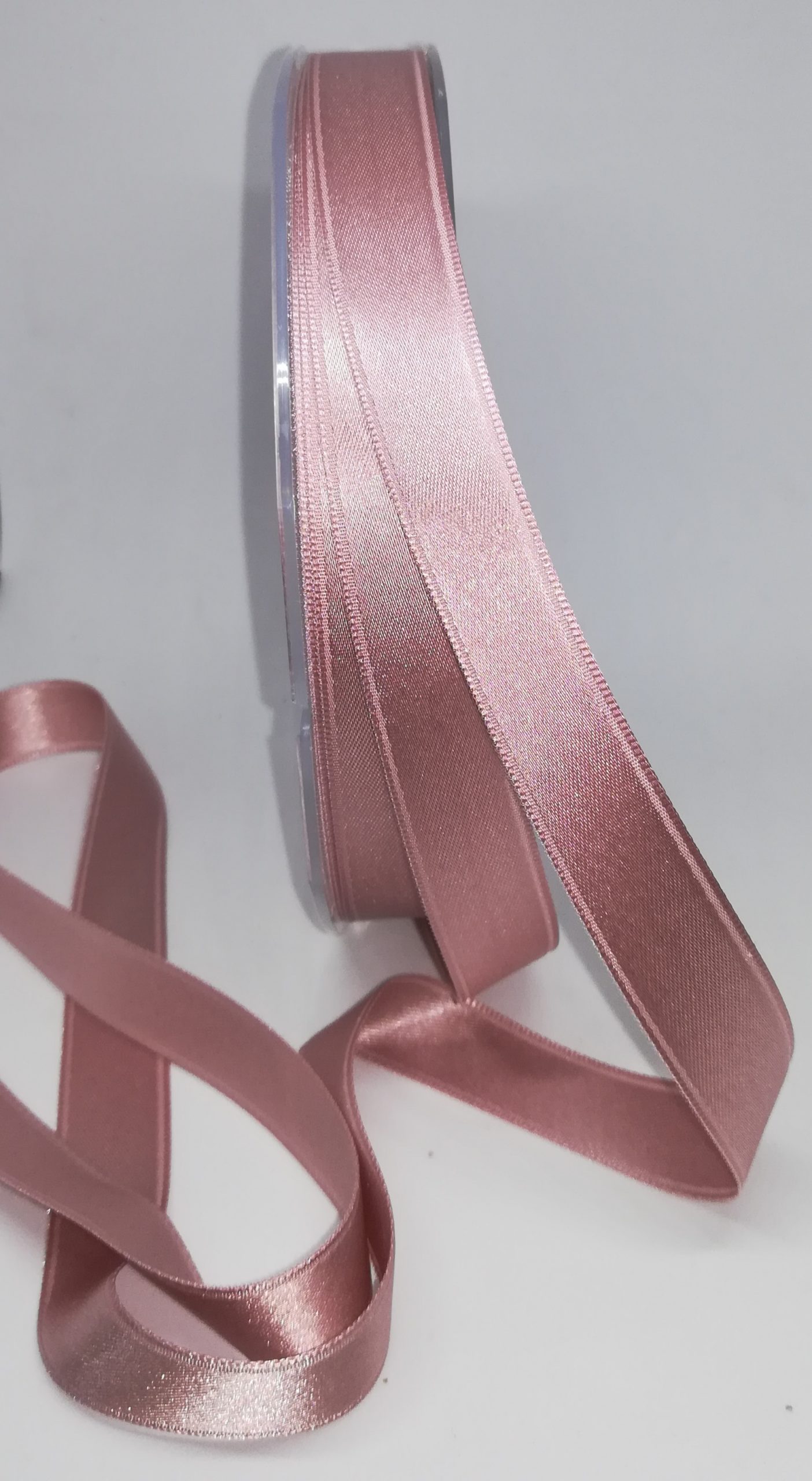 Nastro doppio raso italiano mm 16 Mt. 50 colore rosa antico chiaro –  Emozionarsi