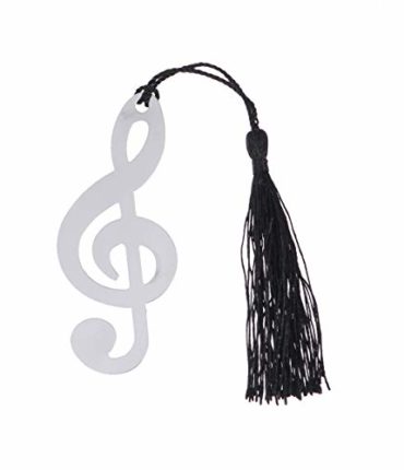 Elegante segnalibro a forma di nota musicale presentato in confezione con coperchio trasparente in pvc e fiocco di colore nero. La nota musicale è decorata con una nappina di colore nero.