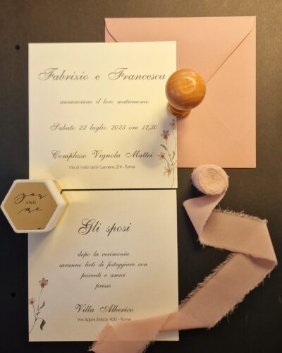 Partecipazione Matrimonio - Tema Floreale Busta Quadrata Rosa Antico